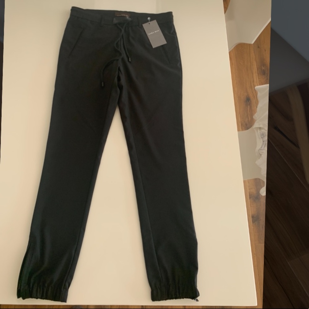 Mens Zara Man Black Tag size small 30 jogger pants